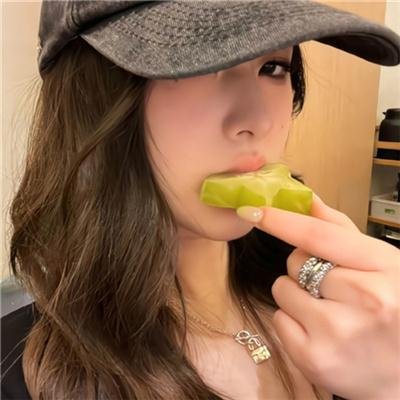 黑玫瑰公寓